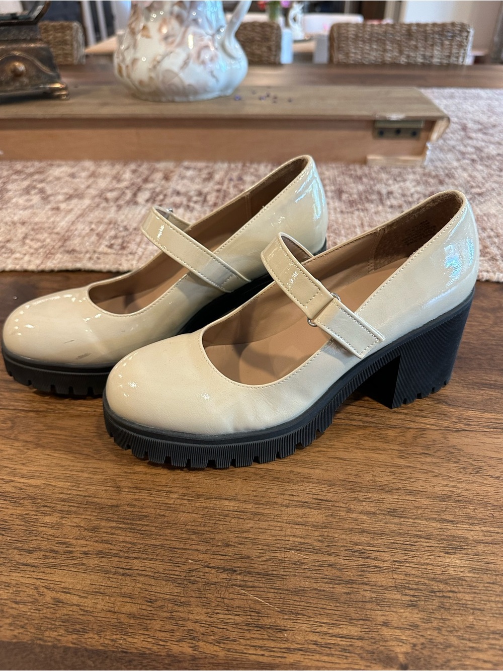 Sun + Stone Nude Patent Mary Jane Chunky Heel Lug Sole Size 7.5
